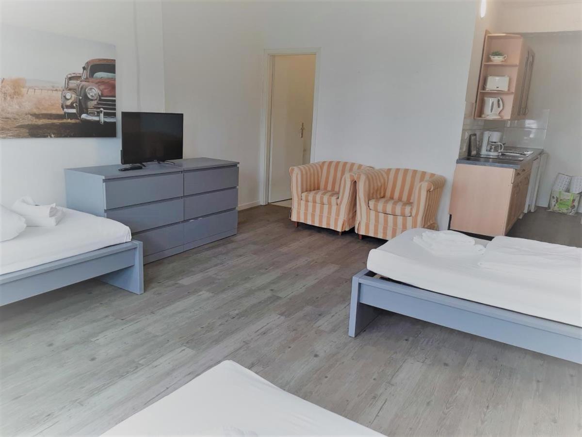 Mehrbett-Apartment 8 Citynah, Einfache Ausstattung ฮัมบูร์ก ภายนอก รูปภาพ