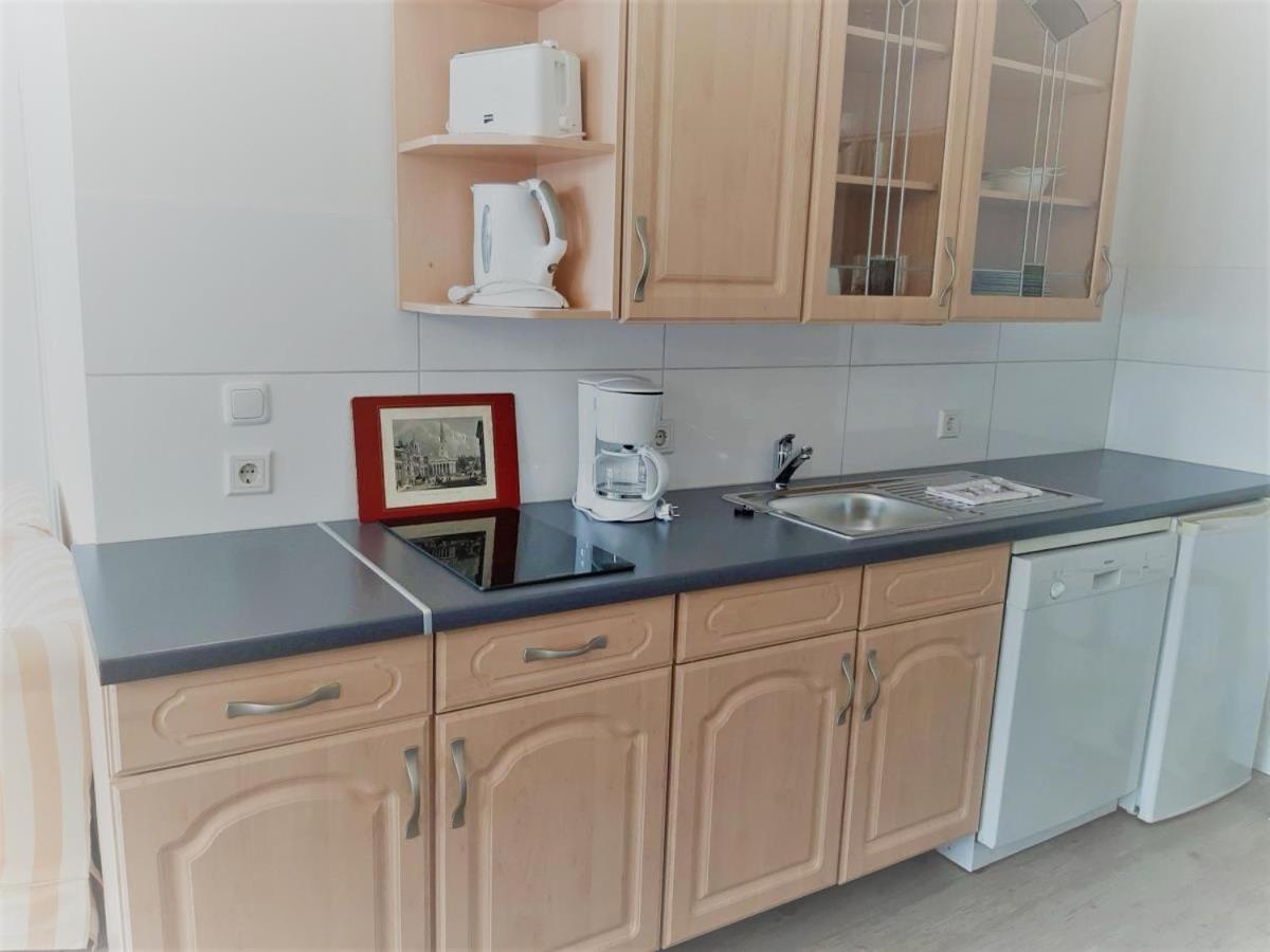 Mehrbett-Apartment 8 Citynah, Einfache Ausstattung ฮัมบูร์ก ภายนอก รูปภาพ
